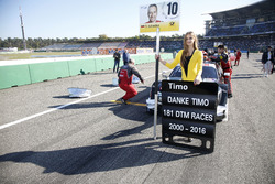 Chica de la parrilla de Timo Scheider, Audi Sport Team Phoenix, Audi RS 5 DTM.