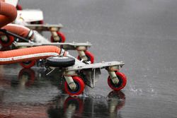 Los titanes secan la pista