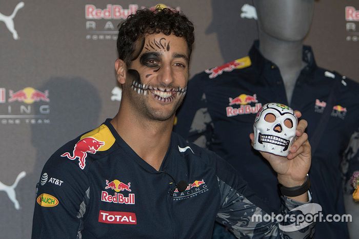 Daniel Ricciardo, Red Bull Racing personificado de calavera