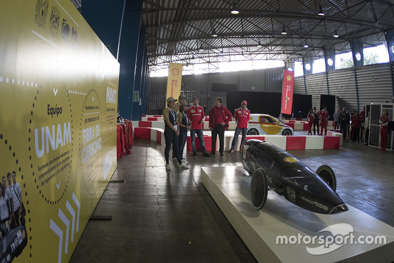 Marc Gene, Piloto de prueba, Scuderia Ferrari y estudiantes de la UNAM con el coche Mako en el Shell