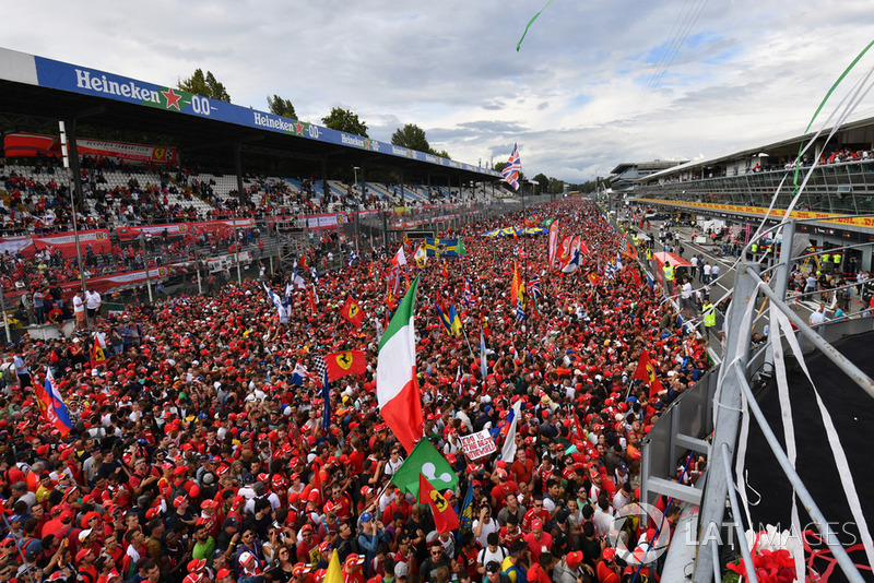 Monza fans