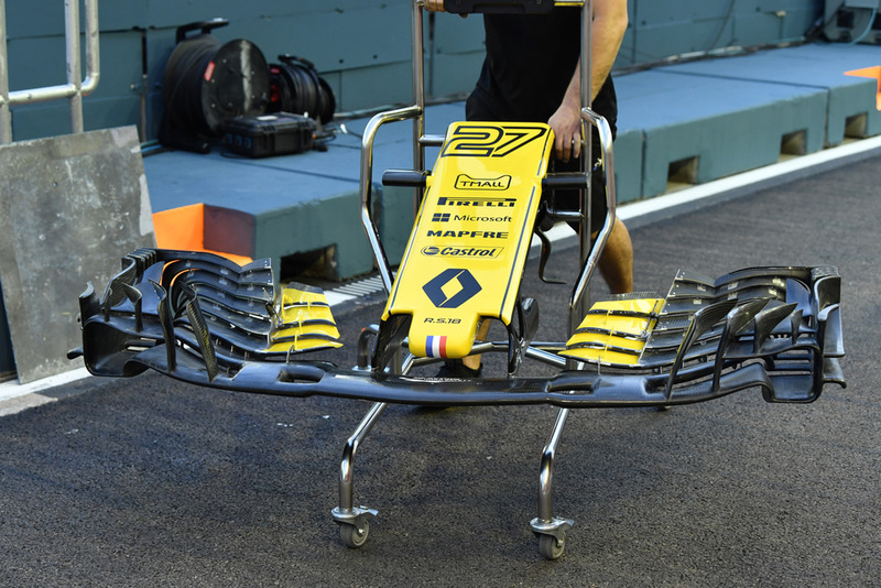 Renault Sport F1 Team RS 18 nose and front wing