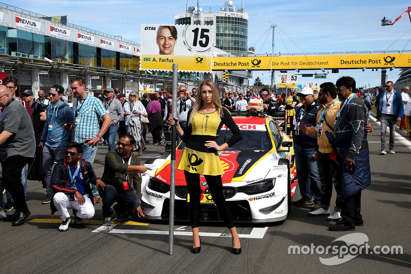 Grid girl of Augusto Farfus, BMW Team RMG