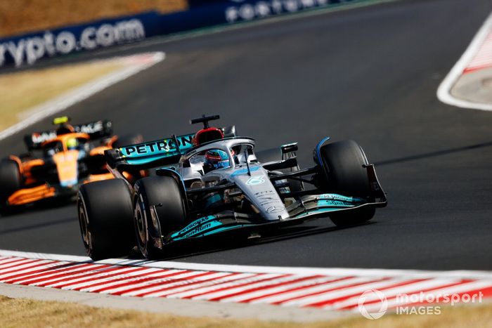 George Russell, Mercedes W13, Lando Norris, McLaren MCL36