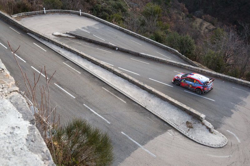 Себастьян Льоб, Даніель Елена, Hyundai Motorsport Hyundai i20 Coupe WRC