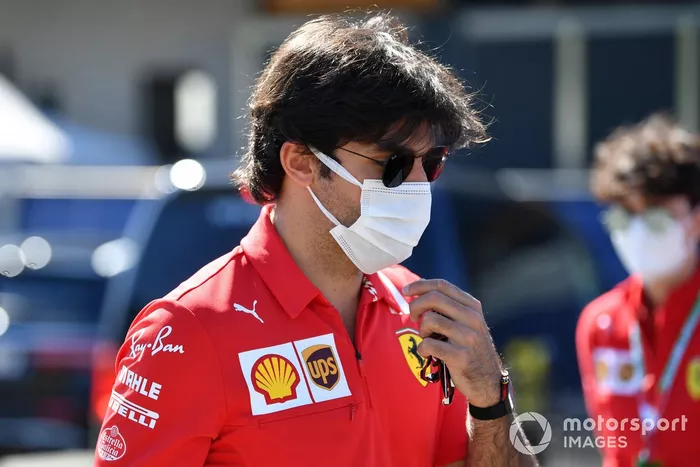 Carlos Sainz Jr., Ferrari