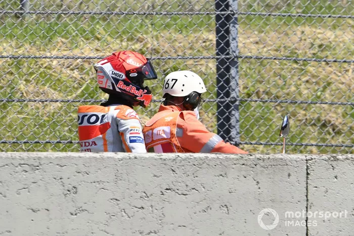 Marc Marquez, Repsol Honda Team, tras su caída