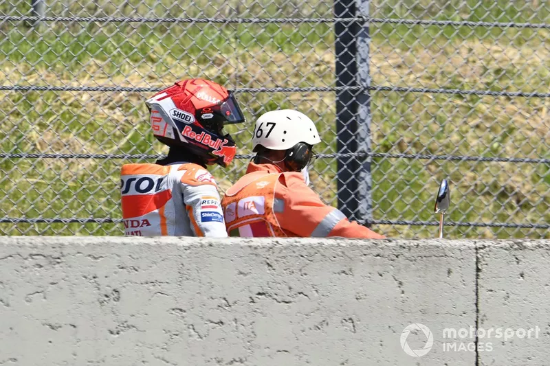 Marc Marquez, Repsol Honda Team, tras su caída