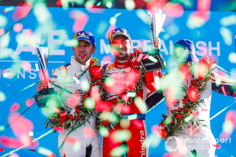 Robin Frijns, Envision Virgin Racing, 2nd position, Jérôme d'Ambrosio, Mahindra Racing, 1st position, Sam Bird, Envision Virgin Racing, 3rd position, on the podium