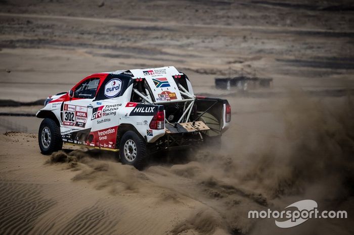 #302 Toyota Gazoo Racing SA: Giniel De Villiers, Dirk Von Zitzewitz