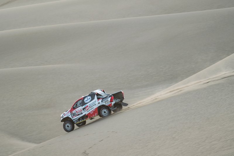 #301 Toyota Gazoo Racing Toyota Hilux: Nasser Al-Attiyah, Matthieu Baumel