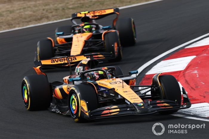 Lando Norris, McLaren, Oscar Piastri
