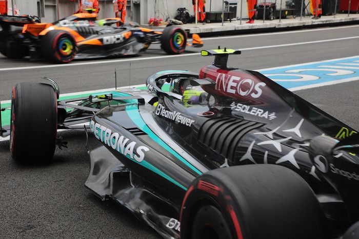 Mercedes W15 detalle