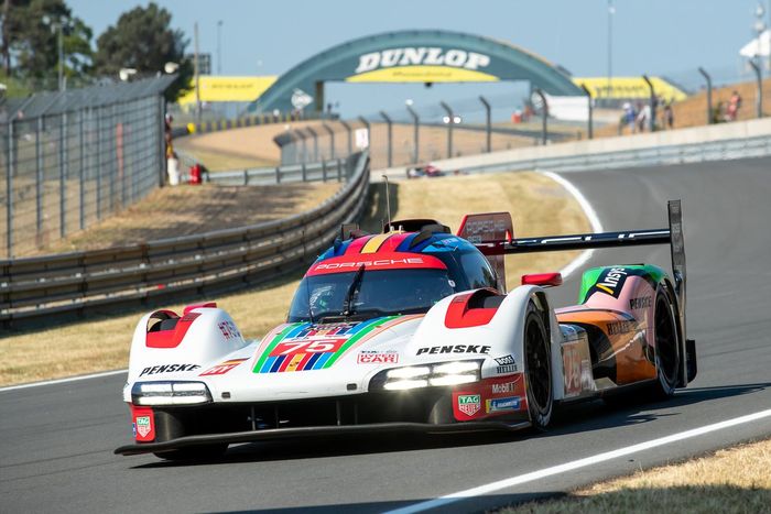 #75 Porsche Penske Motorsport Porsche 963 de Felipe Nasr, Mathieu Jaminet, Nicholas Tandy, Matt Cambell