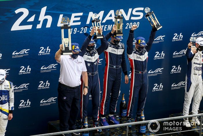 Podio LMP2: ganadores #22 United Autosports Oreca 07 - Gibson: Philip Hanson, Filipe Albuquerque, Paul Di Resta