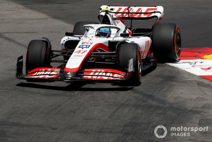 Mick Schumacher, Haas VF-22