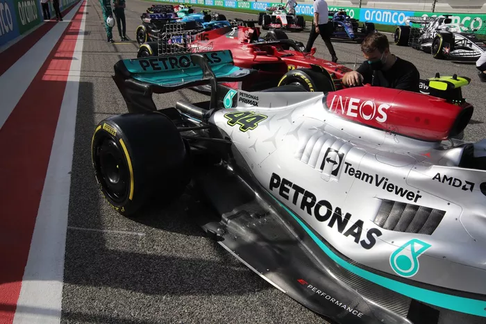 Mercedes W13 detail