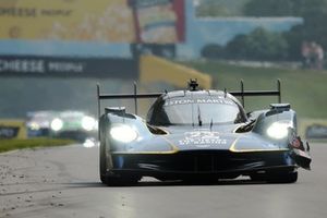 #23 Aston Martin Thor Team Aston Martin Valkyrie: Ross Gunn, Roman De Angelis