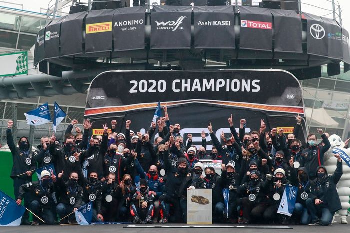 Podio: Hyundai Motorsport campeón de constructores