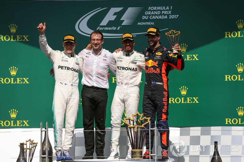 7º Podio del GP de Canadá 2017 - 2º Valtteri Bottas, Mercedes, 1º Lewis Hamilton, Mercedes; 3º Daniel Ricciardo, Red Bull Racing
