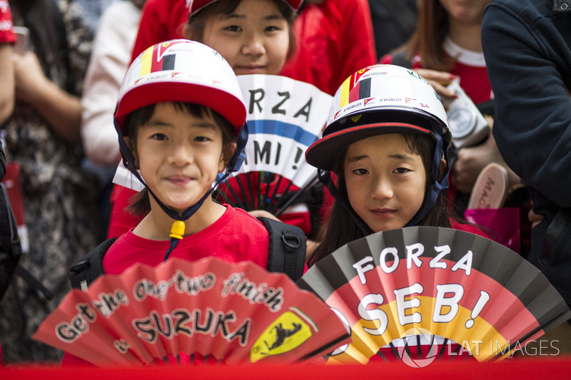 Ferrari fans