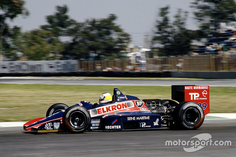 #29: Yannick Dalmas, Larrousse/Lola LC87, Cosworth