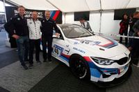 宝马 M4 GT4 涂装发布