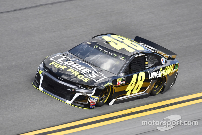 №48. Джимми Джонсон, Hendrick Motorsports, Lowe's for Pros Chevrolet Camaro