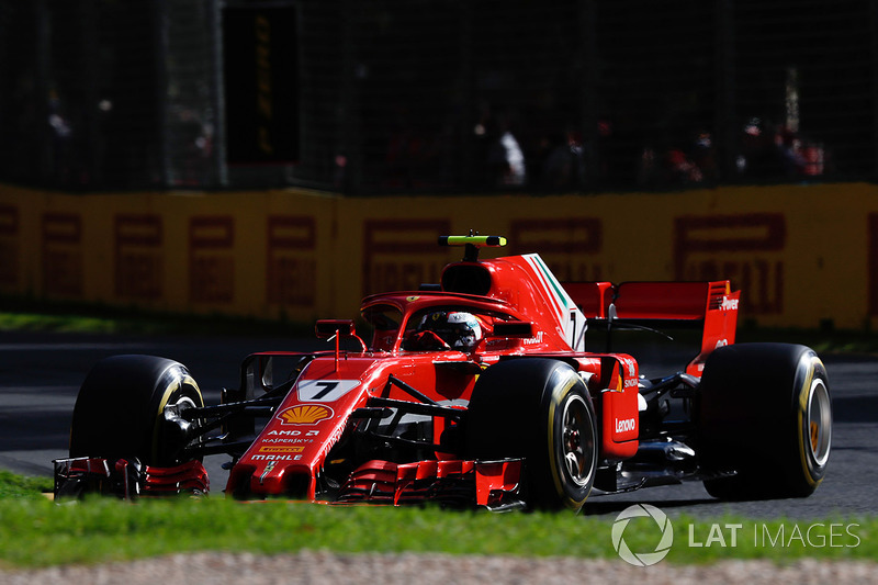 Raikkonen 1. antrenman seansında pit tabelasından bilgi alamamaktan şikâyetçi