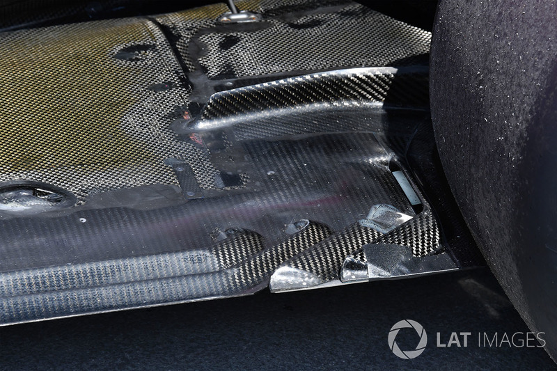 Force India VJM11 rear floor detail