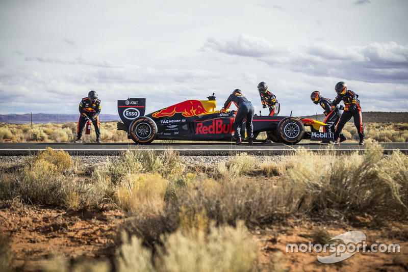 Daniel Ricciardo, Red Bull Racing di Monument Valley