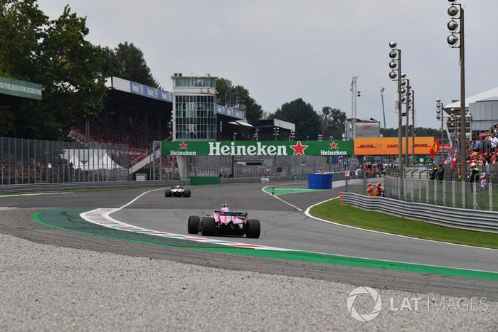 Esteban Ocon, Racing Point Force India VJM11 
