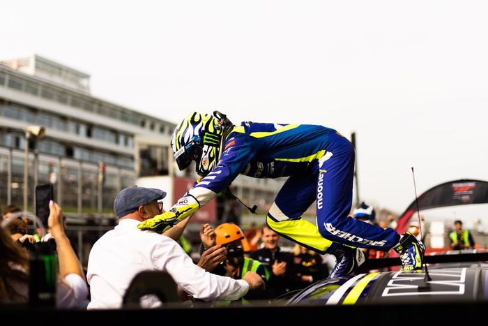 #46 Team WRT, BMW M4 GT3: Valentino Rossi, Maxime Martin 