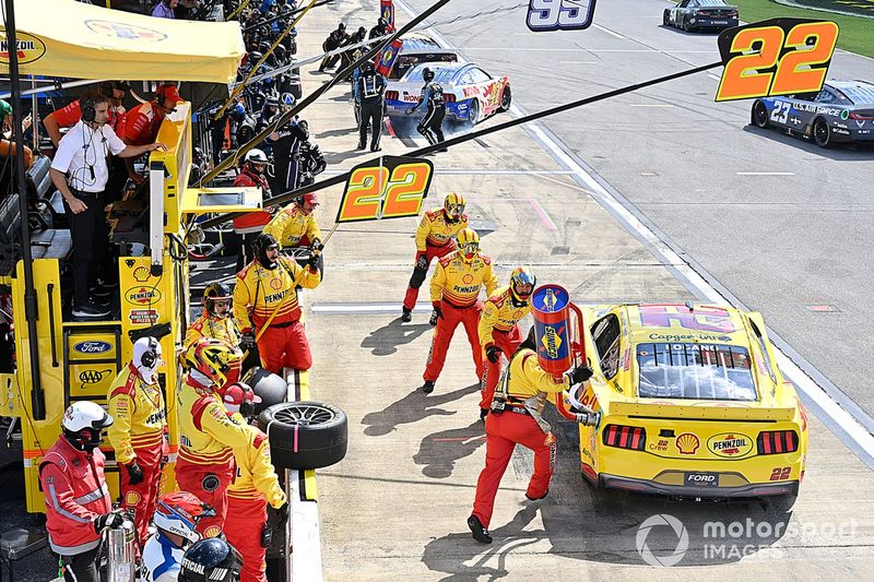 Joey Logano, Team Penske, Shell Pennzoil Ford Mustang