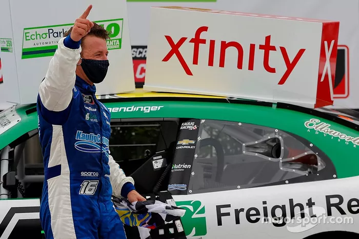 Ganador A.J. Allmendinger, Kaulig Racing, Chevrolet Camaro