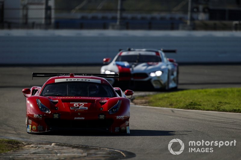 #62 Risi Competizione Ferrari 488 GTE, GTLM: Davide Rigon, Miguel Molina