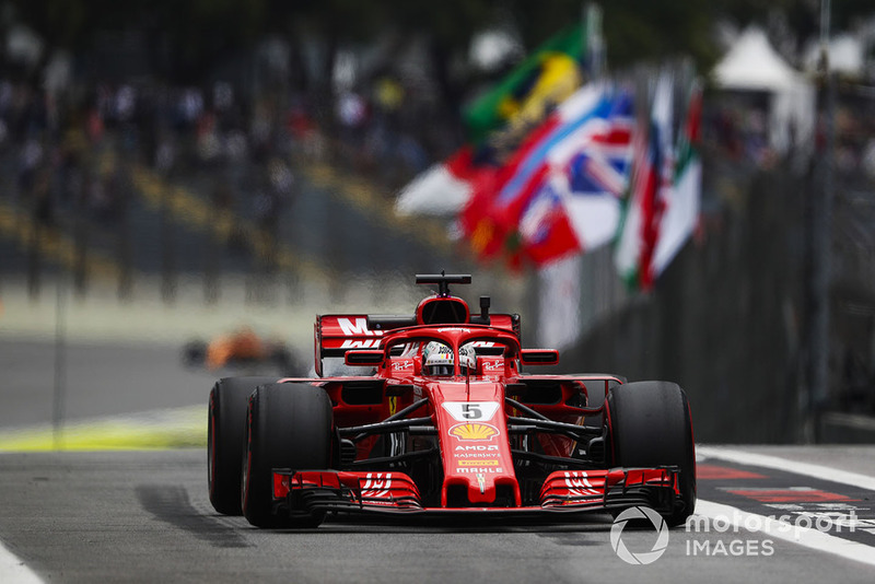 Vettel is furieus nadat hij tijdens de kwalificatie bij de FIA-weegbrug moet melden