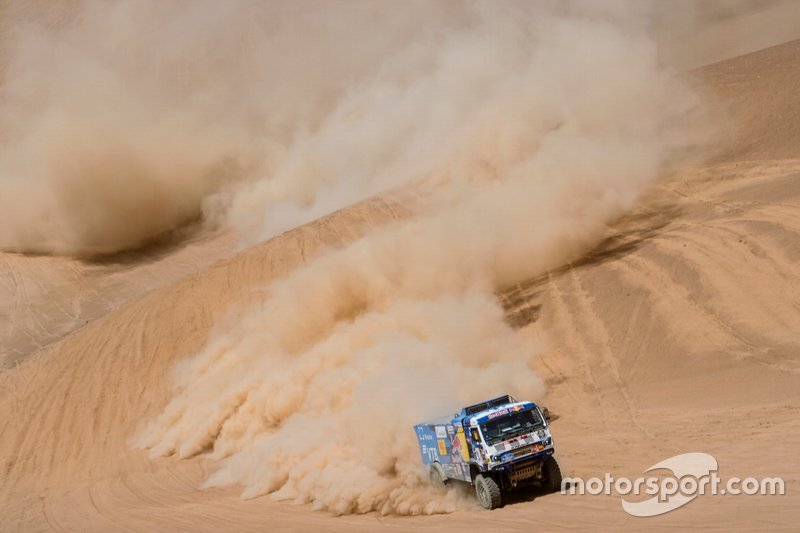 #502 Team Kamaz Master: Айрат Мардєєв, Ахмет Галяутдінов, Дмитро Свистунов