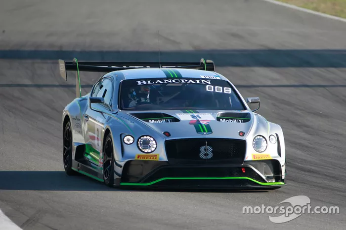 #8 Bentley Team M-Sport Bentley Continental GT3: Andy Soucek, Maxime Soulet, Vincent Abril