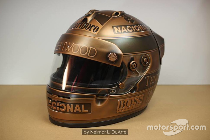 Casco de Ayrton Senna en bronce por Neimar Duarte