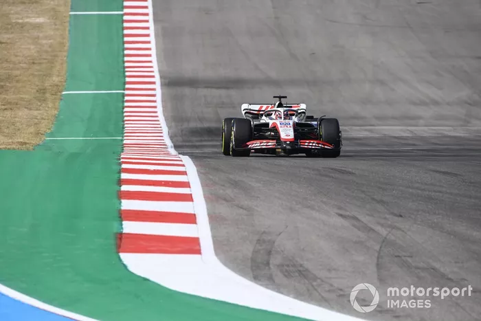 Kevin Magnussen, Haas VF-22