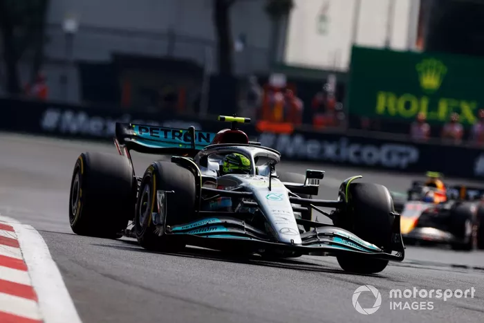 Lewis Hamilton, Mercedes W13
