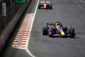 Max Verstappen, Red Bull Racing RB19, Charles Leclerc, Ferrari SF-23