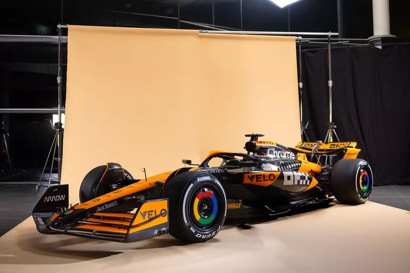 マクラーレン MCL38