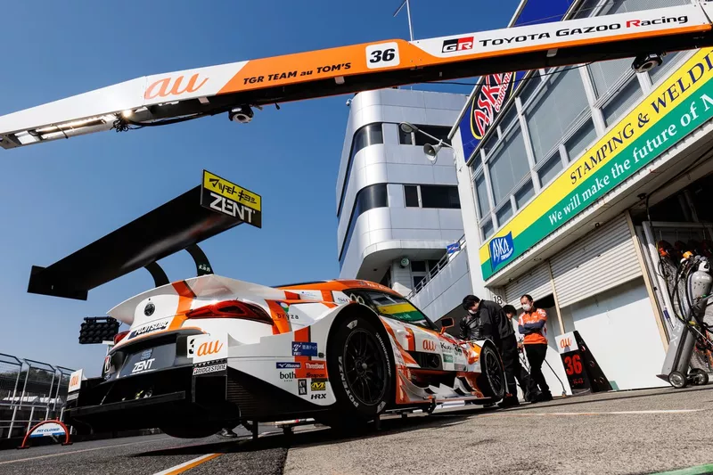#36 au TOM'S GR Supra
