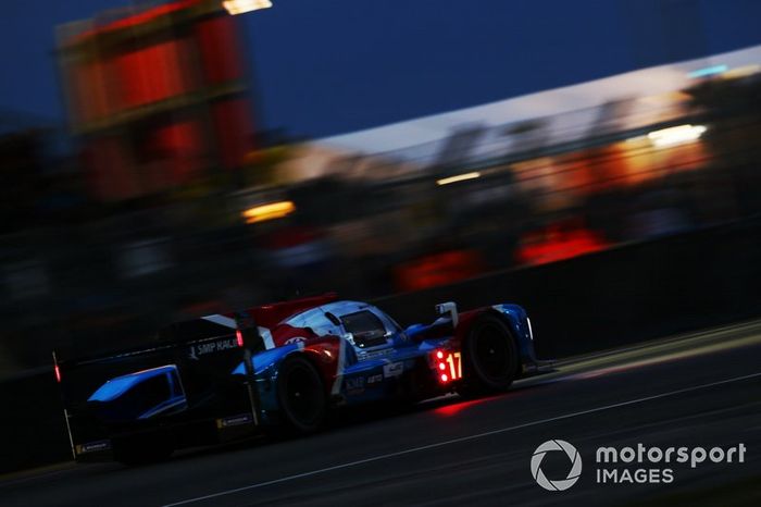 7) ¿Y correr en la oscuridad?