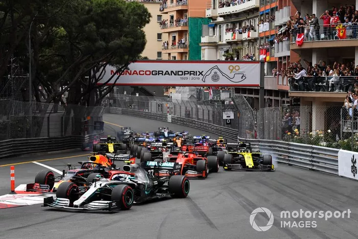 Valtteri Bottas, Mercedes AMG W10, Max Verstappen, Red Bull Racing RB15, Sebastian Vettel, Ferrari SF90, Daniel Ricciardo, Renault R.S.19, Kevin Magnussen, Haas F1 Team VF-19