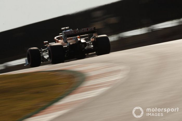 Carlos Sainz Jr., McLaren MCL35
