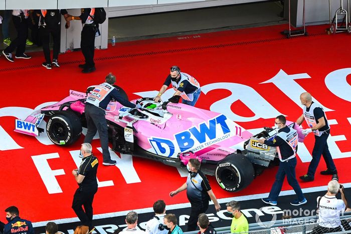 El monoplaza de Sergio Pérez, Racing Point RP20, en Parc Ferme
