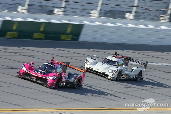 #60 Meyer Shank Racing w/Curb-Agajanian Acura DPi: Olivier Pla, A.J. Allmendinger, Dane Cameron, Juan Pablo Montoya, #01 Chip Ganassi Racing Cadillac DPi: Renger van der Zande, Scott Dixon, Kevin Magnussen
